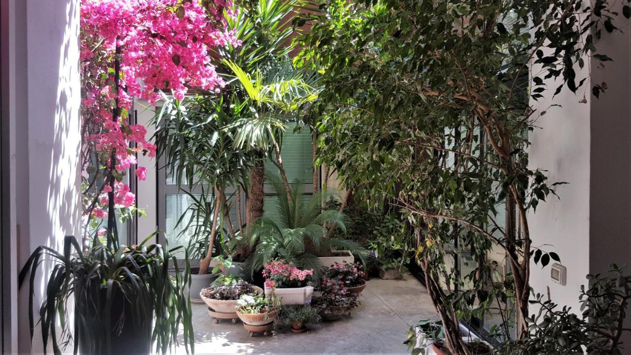 Casa Virgilio In Monti Apartment โรม ภายนอก รูปภาพ