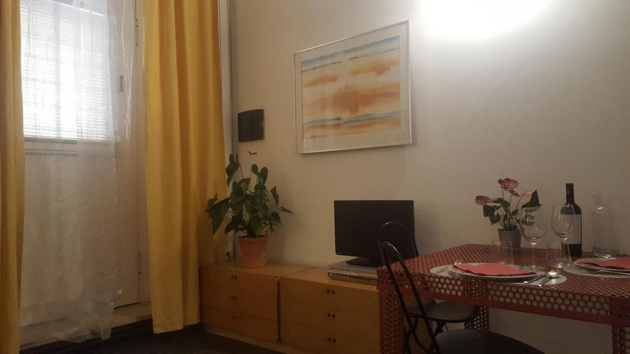 Casa Virgilio In Monti Apartment โรม ภายนอก รูปภาพ